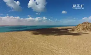 华体会官网体育-场上表现不佳，阿雅克股队吞败果